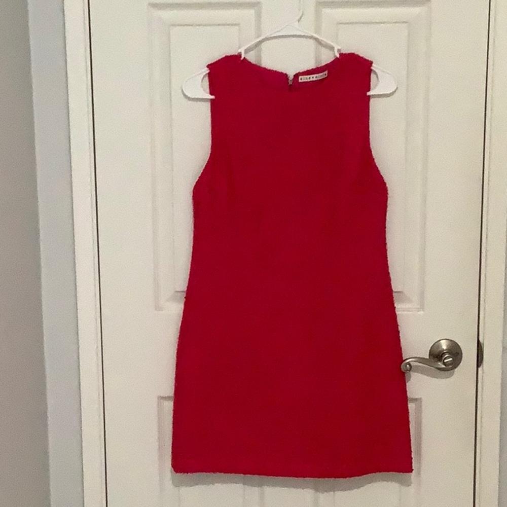 Alice + olivia size 4 beautiful pink tweed a line dress